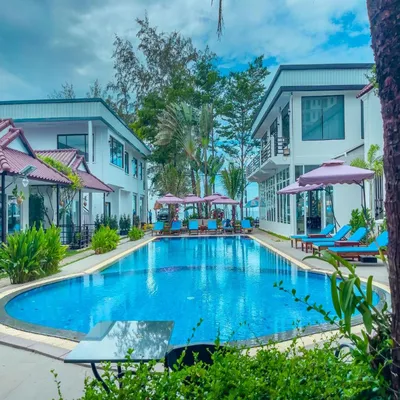 Sea Breeze Resort