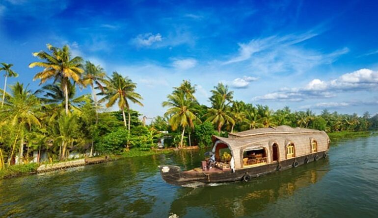 alleppey-backwater-tour